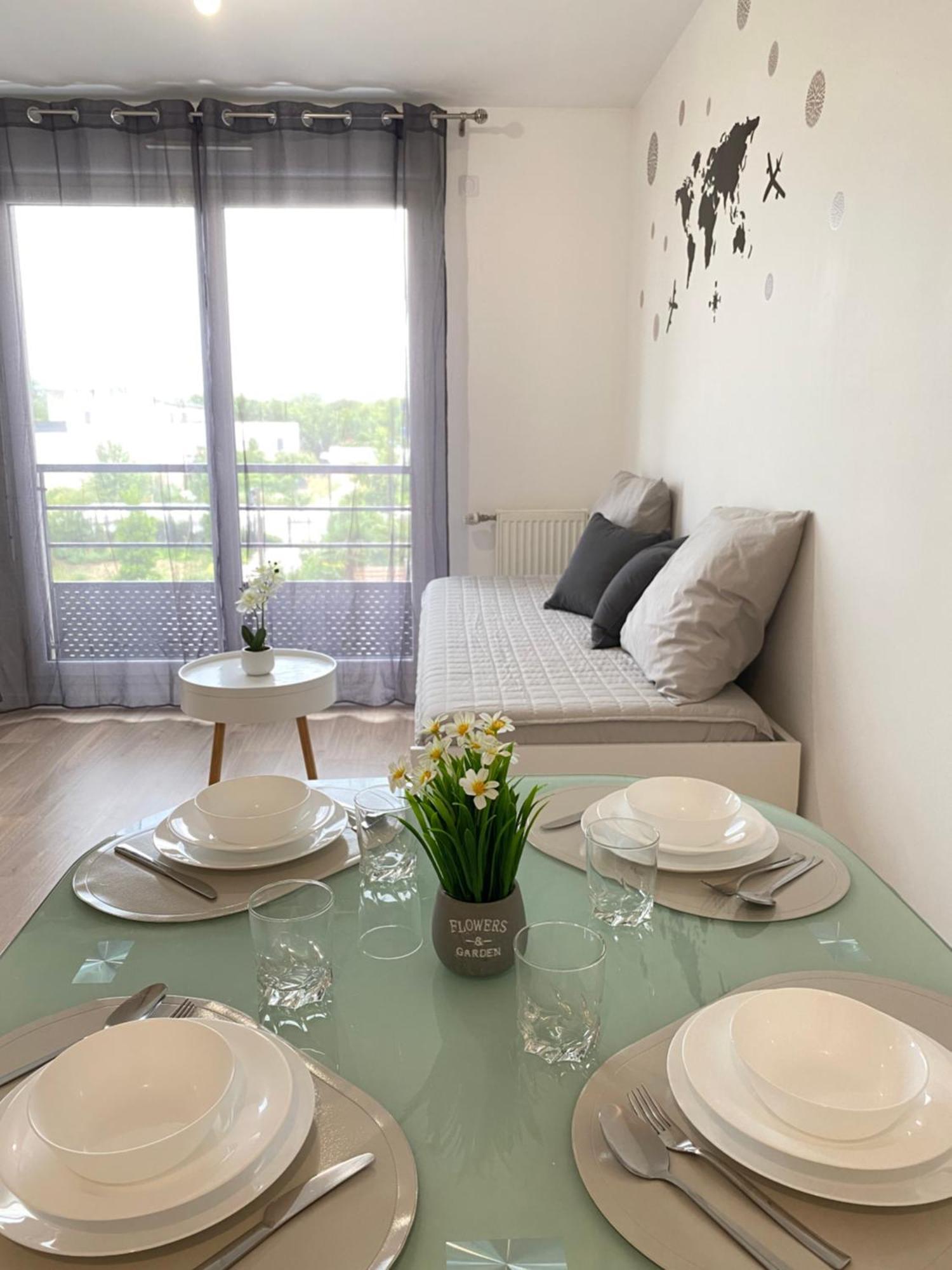 Grand Studio Montevrain - Disneyland Rer A Εξωτερικό φωτογραφία
