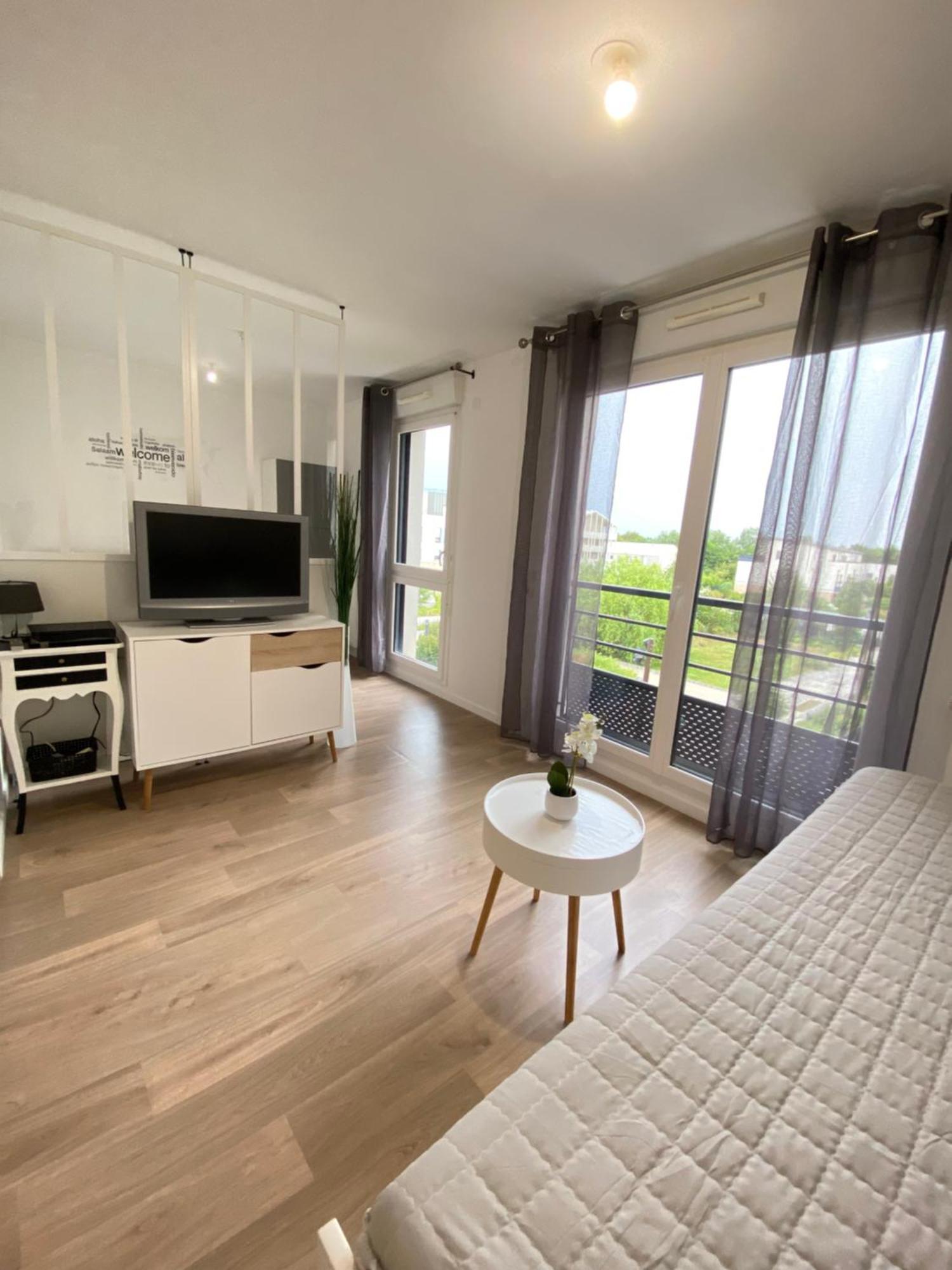 Grand Studio Montevrain - Disneyland Rer A Εξωτερικό φωτογραφία